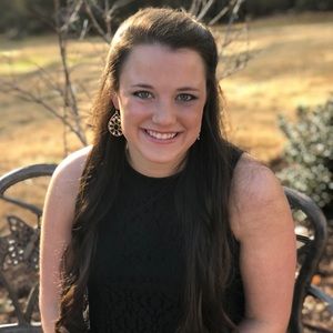 Meet your Posher, Brea